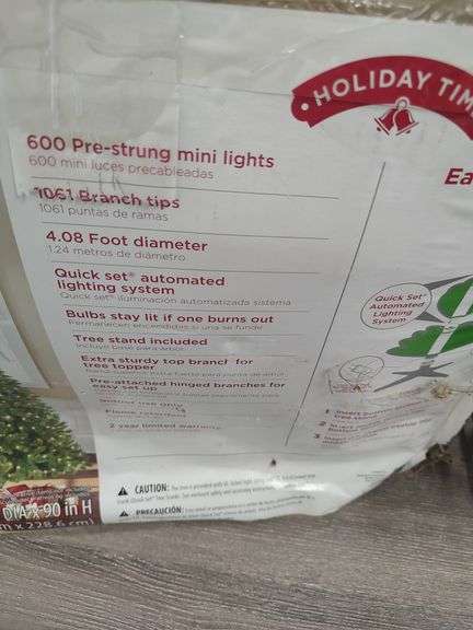 7.5 FT PRE LIT KENNEDY FIR CHRISTMAS TREE