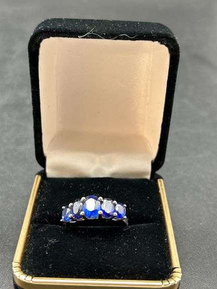 925 Sterling Silver Ring with Blue Stones Size 8 image