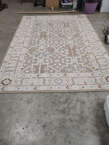 100% WOOL AREA RUG - 7X10