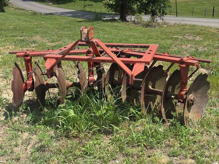 Ferguson Plow Company Disc Harrow