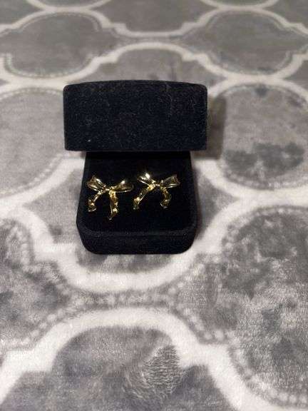 PAIR OF BOW EARRINGS image