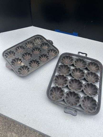 Cast Iron Muffin Pans (Set of 2) image