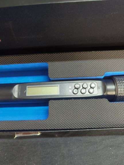 EWK Digital Torque Wrench with Case
