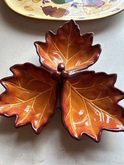 Better Homes & Gardens Heritage Collection Harvest 2011 Leaf Platter & Bowl Set
