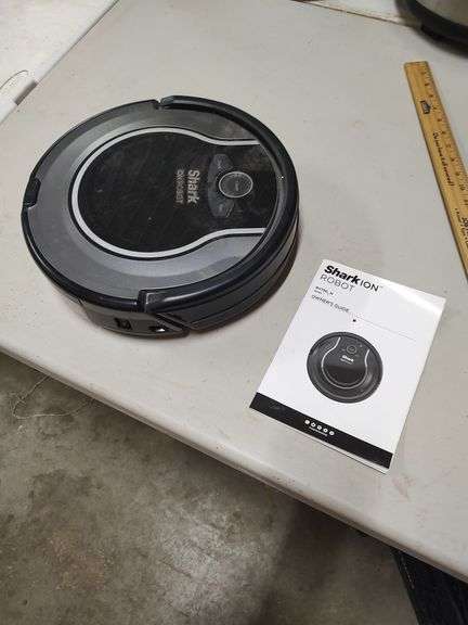 SHARK ION ROBOT VACUUM CLEANER NO DOCK image