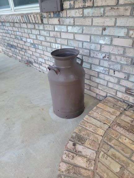 Metal Milk Can image