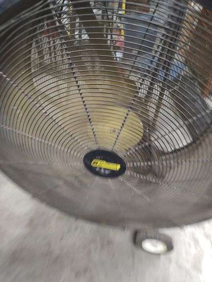 COMPETITION ENGINEERING LARGE SHOP FAN ON WHEELS