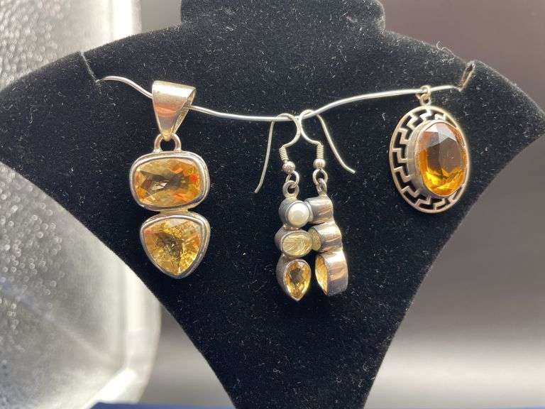 Sterling Silver Citrine Pendant and Earring Set image