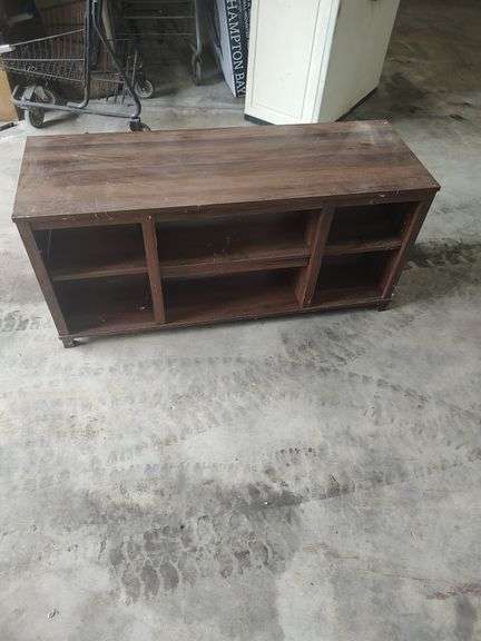 TV STAND - 46X16X21