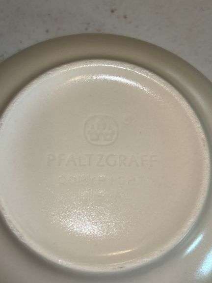 Set of 9 Pfaltzgraff Yorktowne Bowls