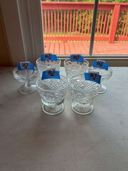 Set of Six Clear Glass Dessert Bowls image