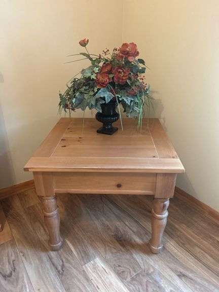 Solid Wood End Table with floral arrangement image