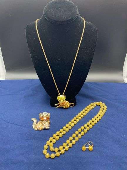Cat Necklace, Brooch, Beaded Necklace & Earrings Jewelry Lot image
