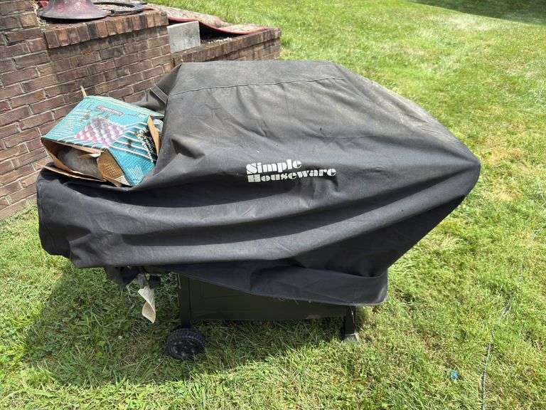 Char-Broil Gas Grill with Cover and Briquettes image