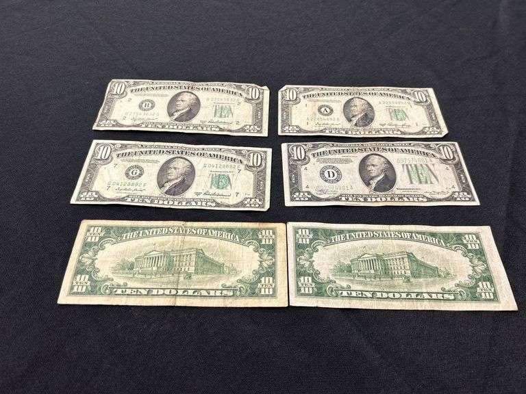 Lot of Twelve US $10 Bills