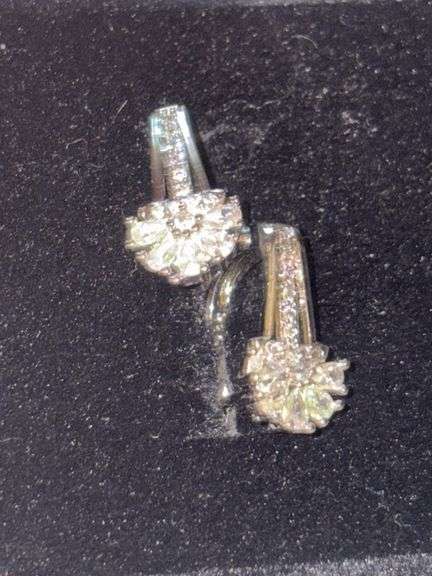 PAIR OF EARRINGS image