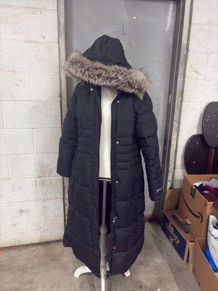 WOMENS- FREE COUNTRY- SIZE X-LARGE- LONG- BLACK DOWN- HOODED- PUFFER JACKET- image