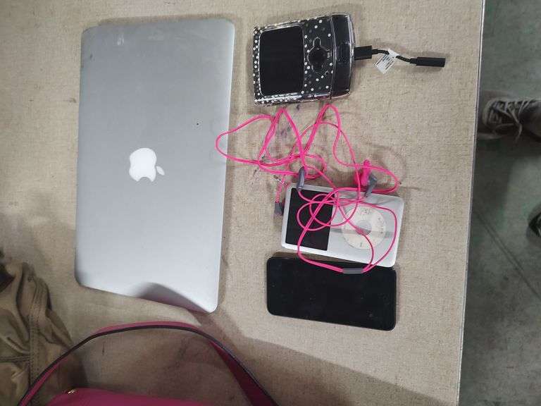 APPLE MACBOOK AIR - 2 APPLE IPODS - FLIP PHONE - NO CHARGERS