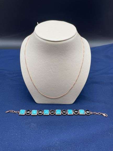 Necklace and Bracelet Set with Turquoise and Onyx image