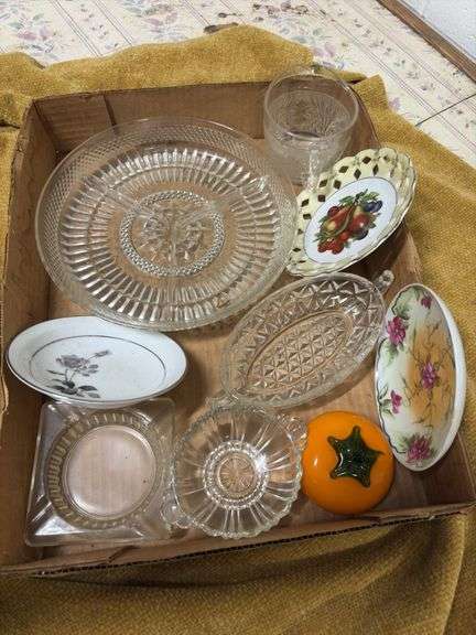 BOX OF GLASSWARE image