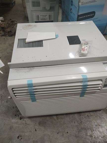 KENMORE 12000 BTU 110 VOLT WINDOW AIR CONDITIONER WITH REMOTE CONTROL