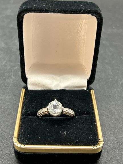 Sterling Silver .925 Ring with Clear Stone image