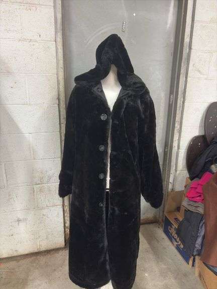 WONENS-DONNA SALYERS- FABULOUS FURS- 100% FAUX FUR- HOODED LONG LENGTH-REVERSIBLE- COAT- SIZE L- image