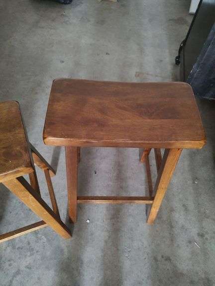SET OF 2 SADDLE SEAT BAR STOOLS - 29 INCHES FLOOR TO SEAT