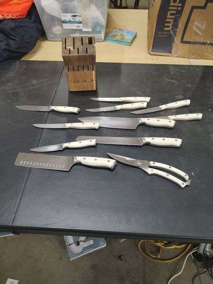 THE PIONEER WOMAN KITCHEN KNIVES AND KNIFE STORAGE BLOCK image
