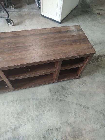 TV STAND - 46X16X21