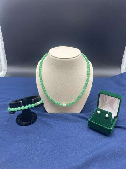 Green Bead Necklace, Bracelet, and Earring Set image