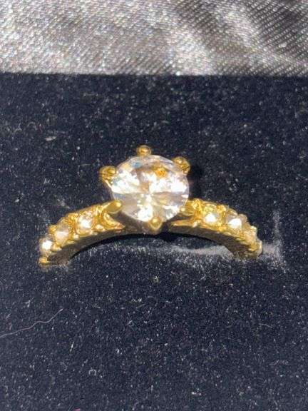SIZE 9 ENGAGEMENT RING image