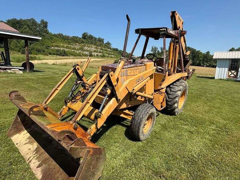 CASE 580E BACKHOE