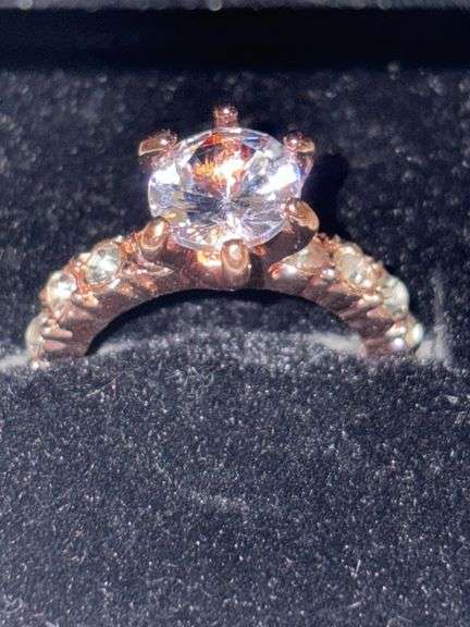 SIZE 7 ENGAGEMENT RING image