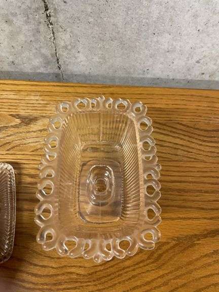 Elegant Clear Glass Candy Dish with Lid