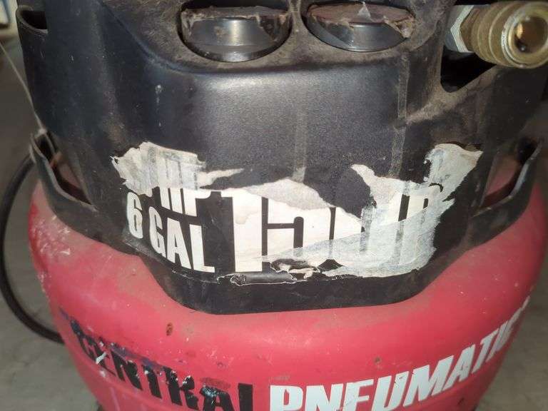 Central Pneumatic 6 Gallon 150 PSI Air Compressor