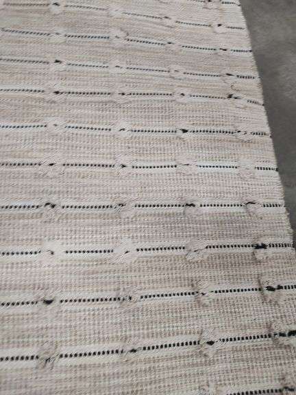 THRESHOLD AREA RUG - 5X7