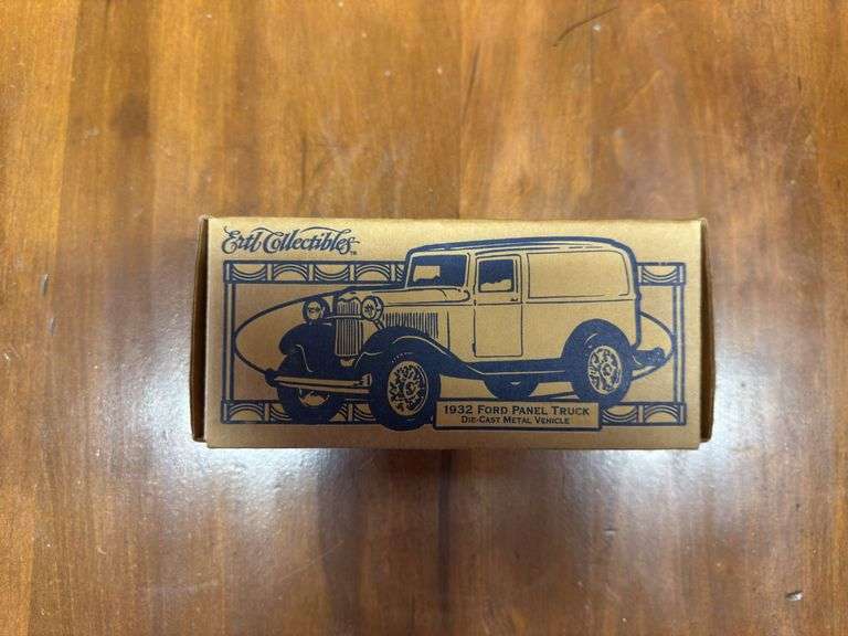 ERTLC Collectibles 1932 Ford Panel Truck - University of Kentucky image