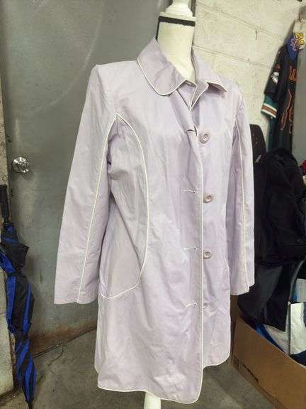 JLO BY JENNIFER LOPEZ- WOMENS TRENCH COAT-SIZE LARGE- NWT-