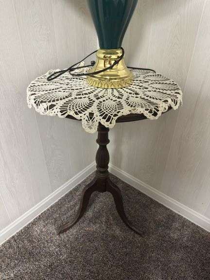 Accent Lamp with Green Shade & Side Table