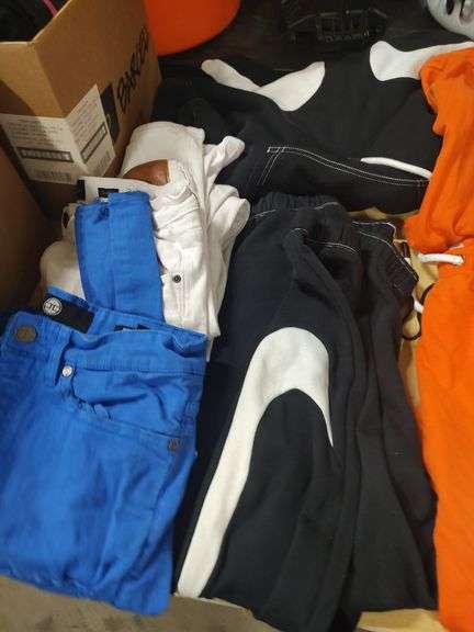 SHIRTS - PULLOVERS - SHORTS - SZ SMALL AND MEDIUM