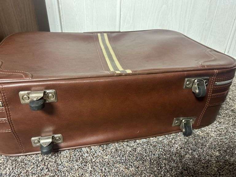 Set of Two Wheeled Suitcases