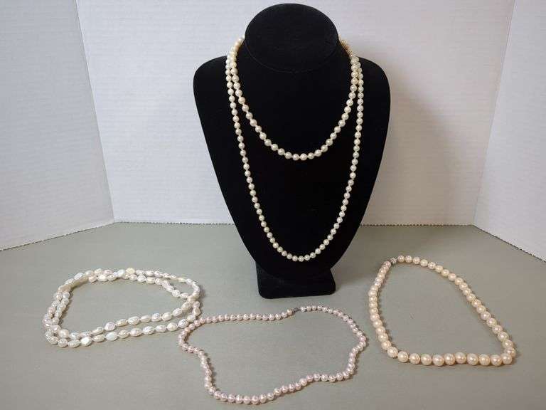 Group of Pearl Necklaces image