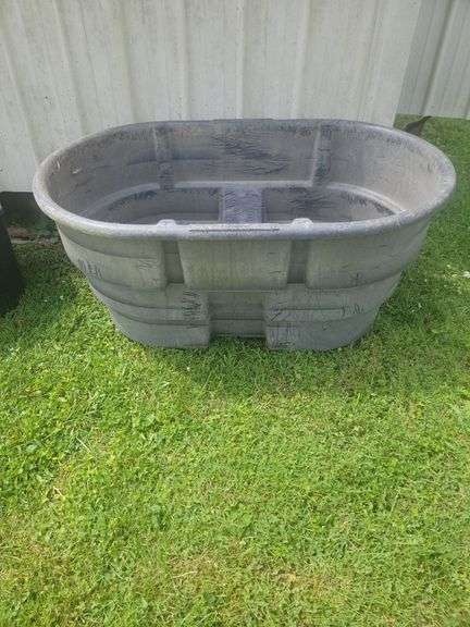 Large Livestock Water Tank image