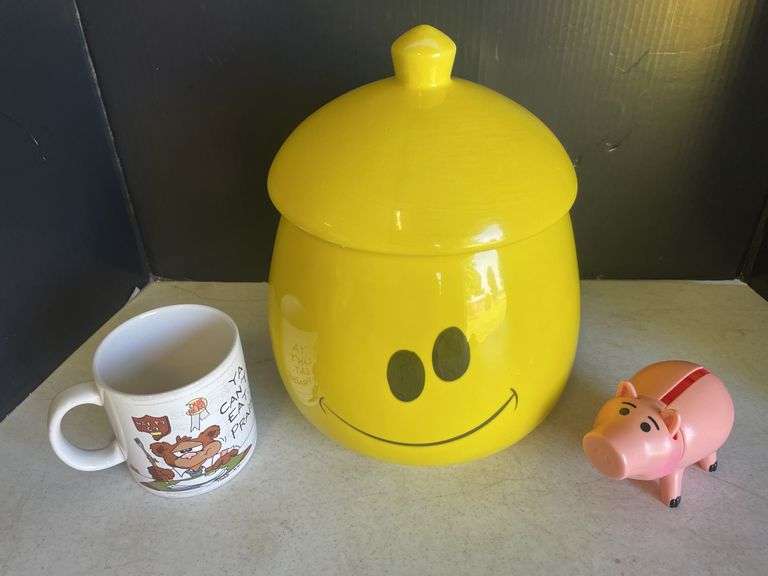 Novelty Smiley Face Cookie Jar, Piggy Bank, and Mug Set