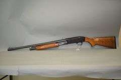 Mossberg Model 500AT Pump Action 12 Gauge Shotgun,