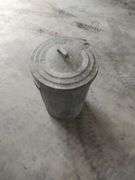 METAL TRASH CAN WITH SCRAP METAL