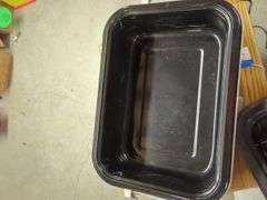 GE 18-Quart Roaster Oven and Cookware Lot