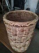 WICKER BASKET - 15X22