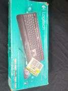 HP Pavilion 510-a010 Desktop PC with Logitech Wireless Combo